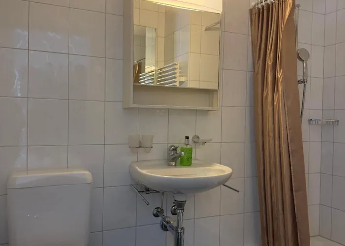 For 1 To 2 People, 1 Double Bed Apartament *